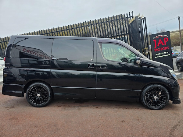 Used Nissan Elgrand 2009 for sale - 74339257: Photo 30
