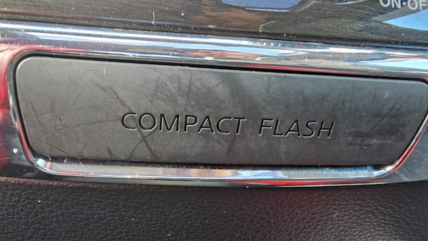 Used Nissan Elgrand 2009 for sale - 74339257: Photo 39