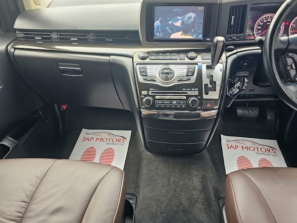 Used Nissan Elgrand 2009 for sale - 74339257: Photo 44