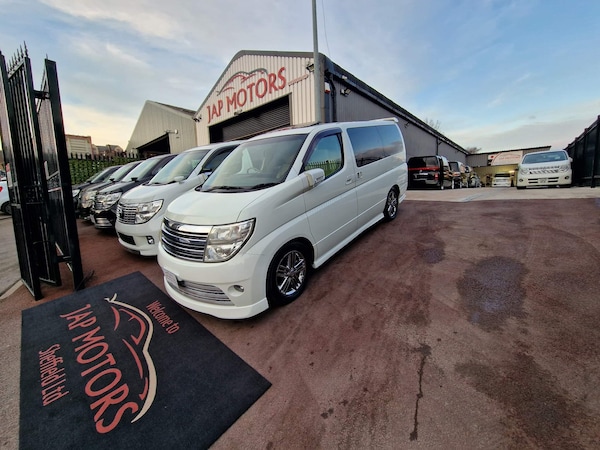 Used Nissan Elgrand 2009 for sale - 74339257: Photo 52