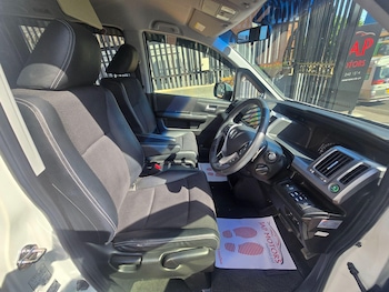 Used Honda Stepwagon 2014 for sale - 79590597: Photo