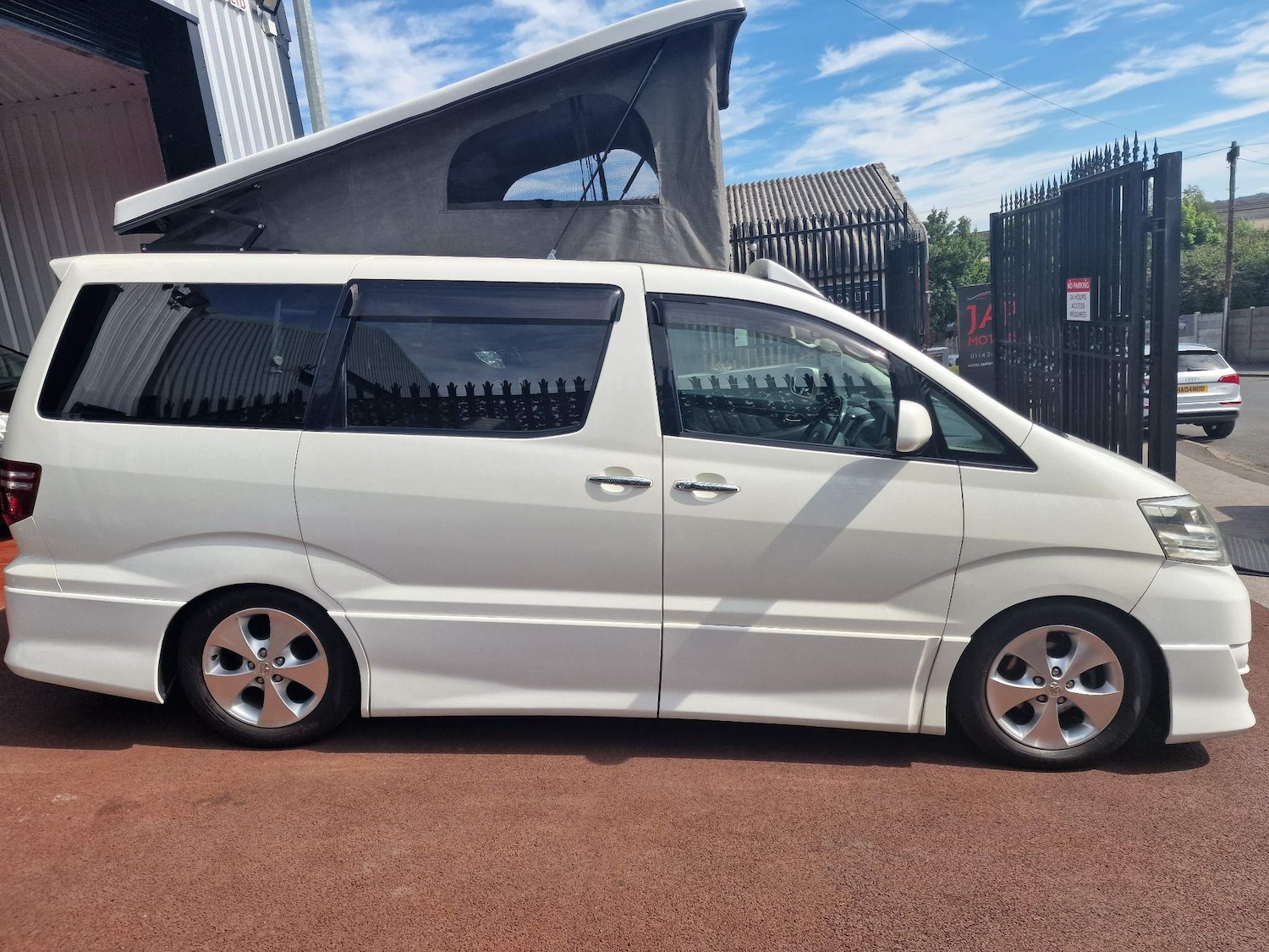Vehicle 28