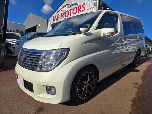 Used Nissan Elgrand 2007 for sale - 74339245: Photo 30
