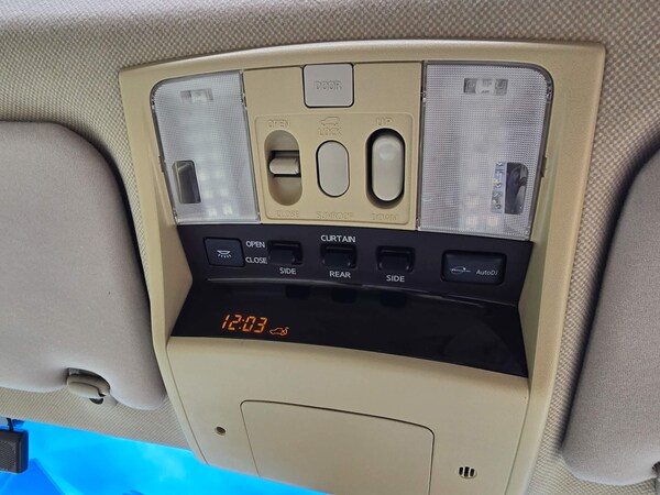 Used Nissan Elgrand 2007 for sale - 74339245: Photo 43