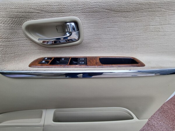 Used Nissan Elgrand 2007 for sale - 74339245: Photo 49
