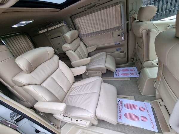 Used Nissan Elgrand 2007 for sale - 74339245: Photo 4