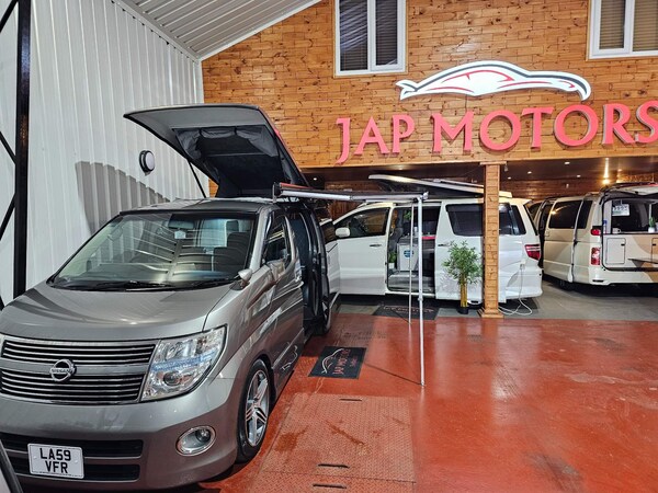 Used Nissan Elgrand 2007 for sale - 74339245: Photo 60