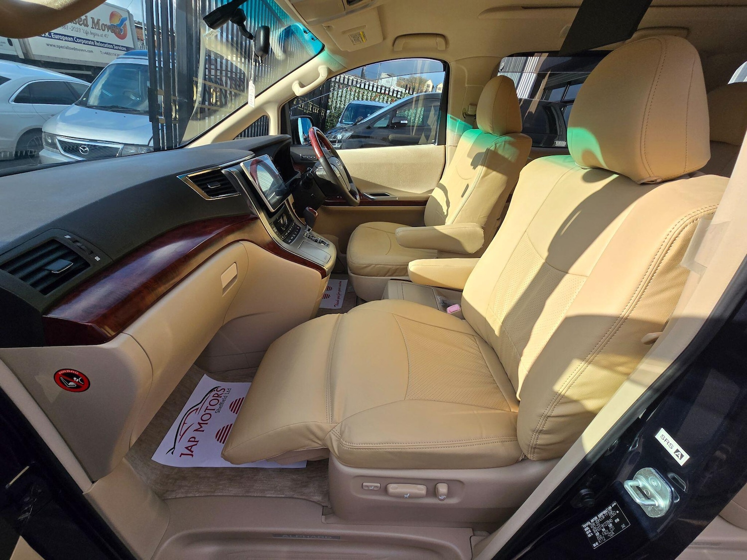 Used Toyota Alphard for sale - 76898323: Photo 11