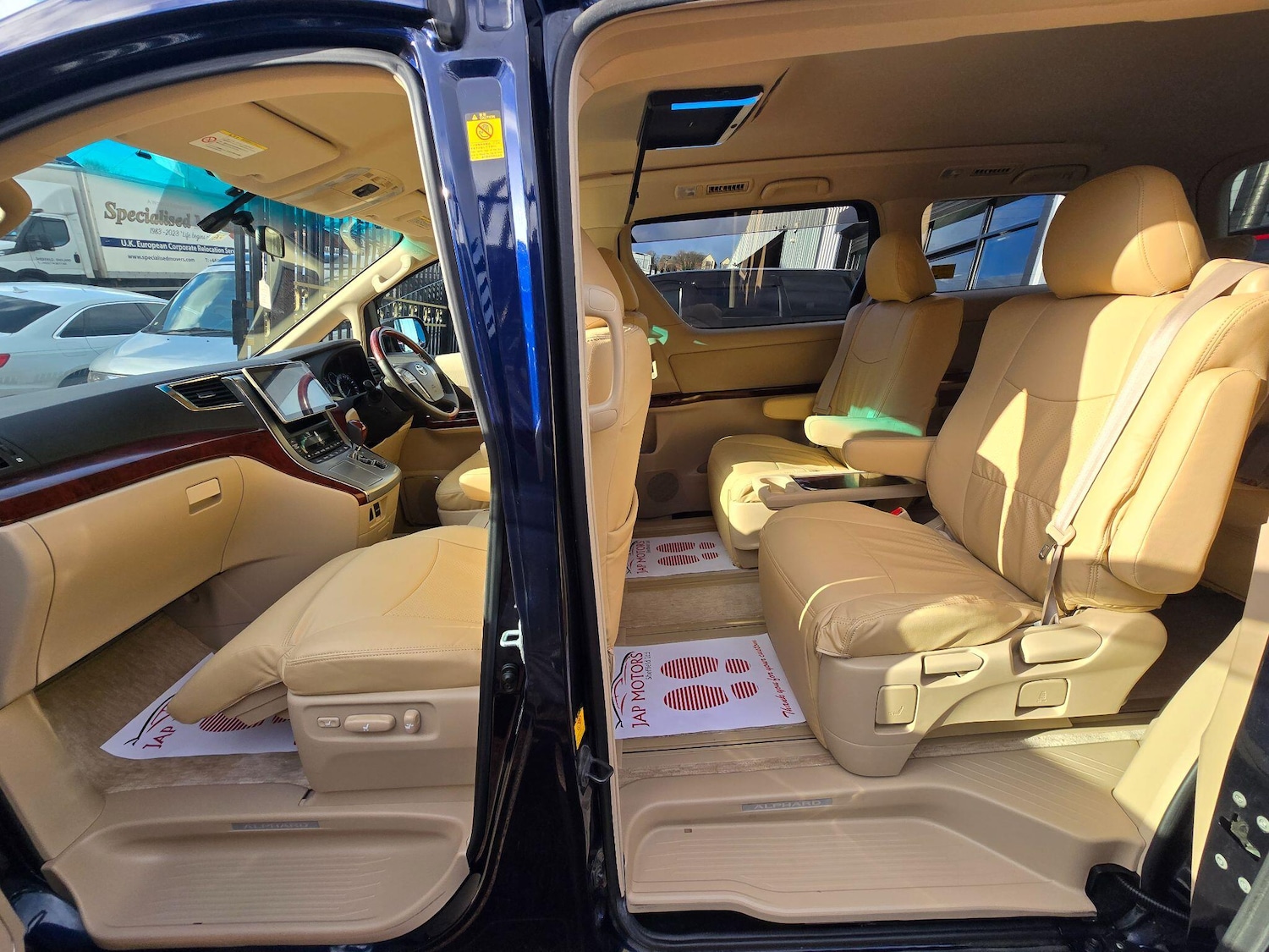 Used Toyota Alphard for sale - 76898323: Photo 12