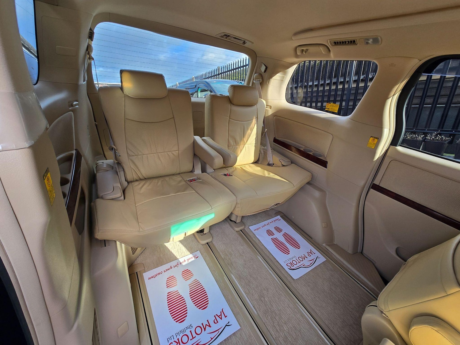 Used Toyota Alphard for sale - 76898323: Photo 18