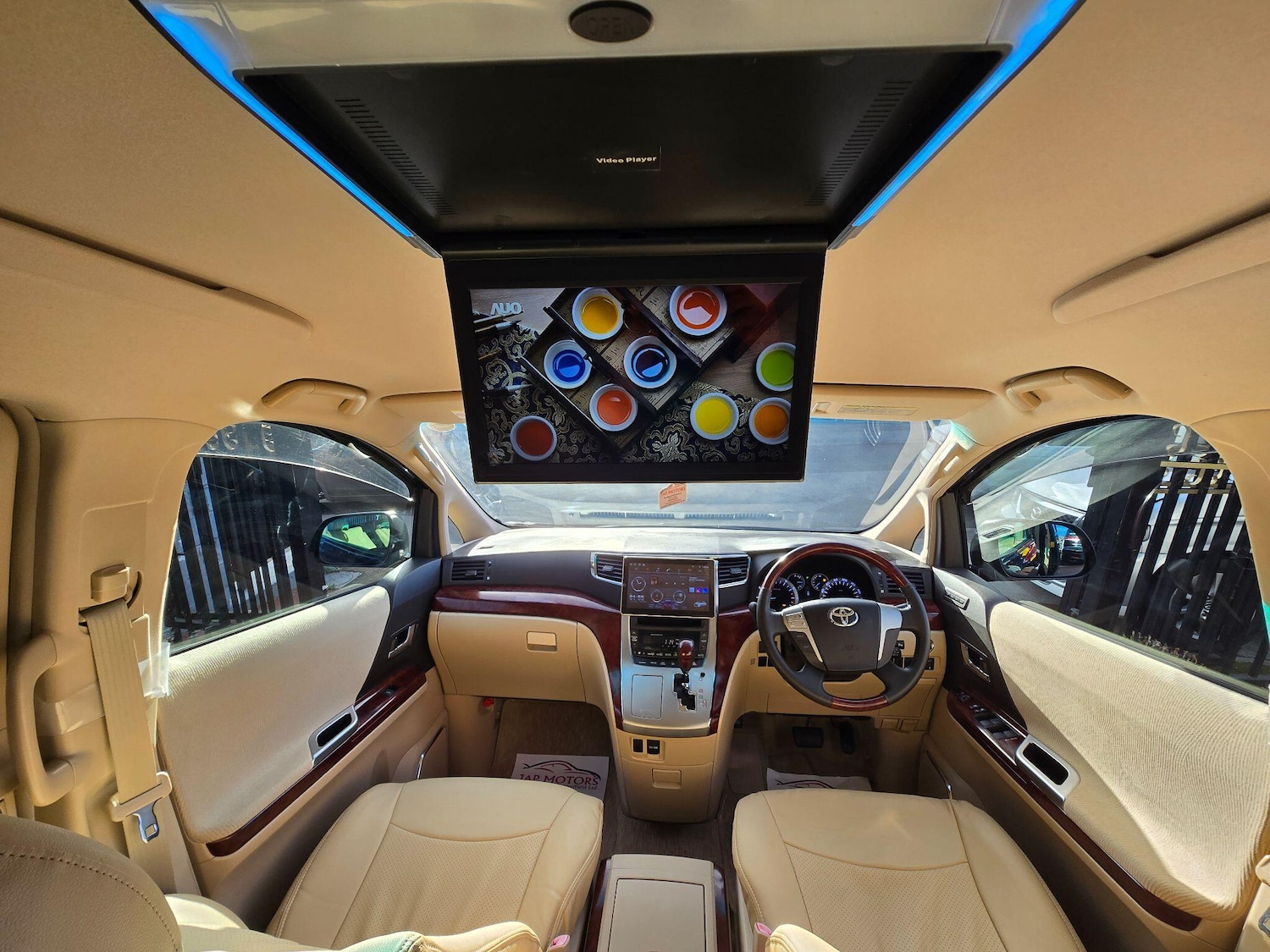 Used Toyota Alphard for sale - 76898323: Photo 2