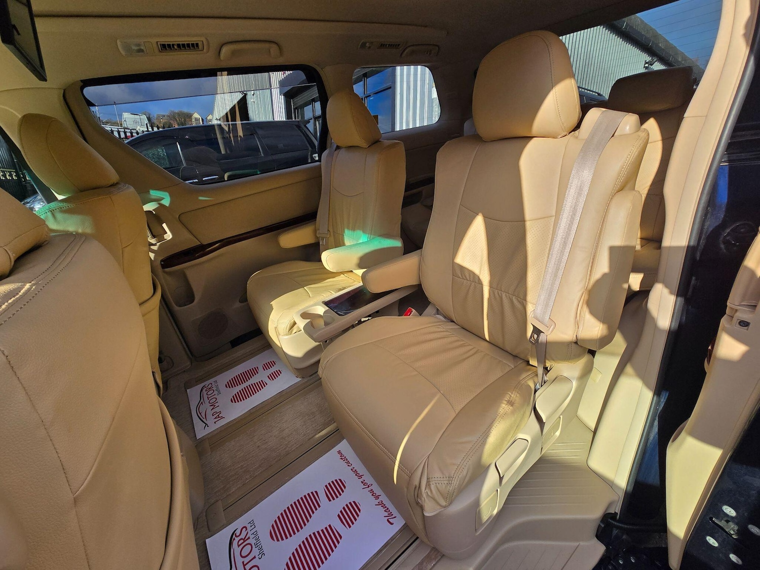 Used Toyota Alphard for sale - 76898323: Photo 45