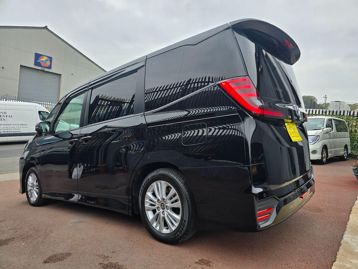 Used Toyota Noah 2025 for sale - 77084754: Photo 10