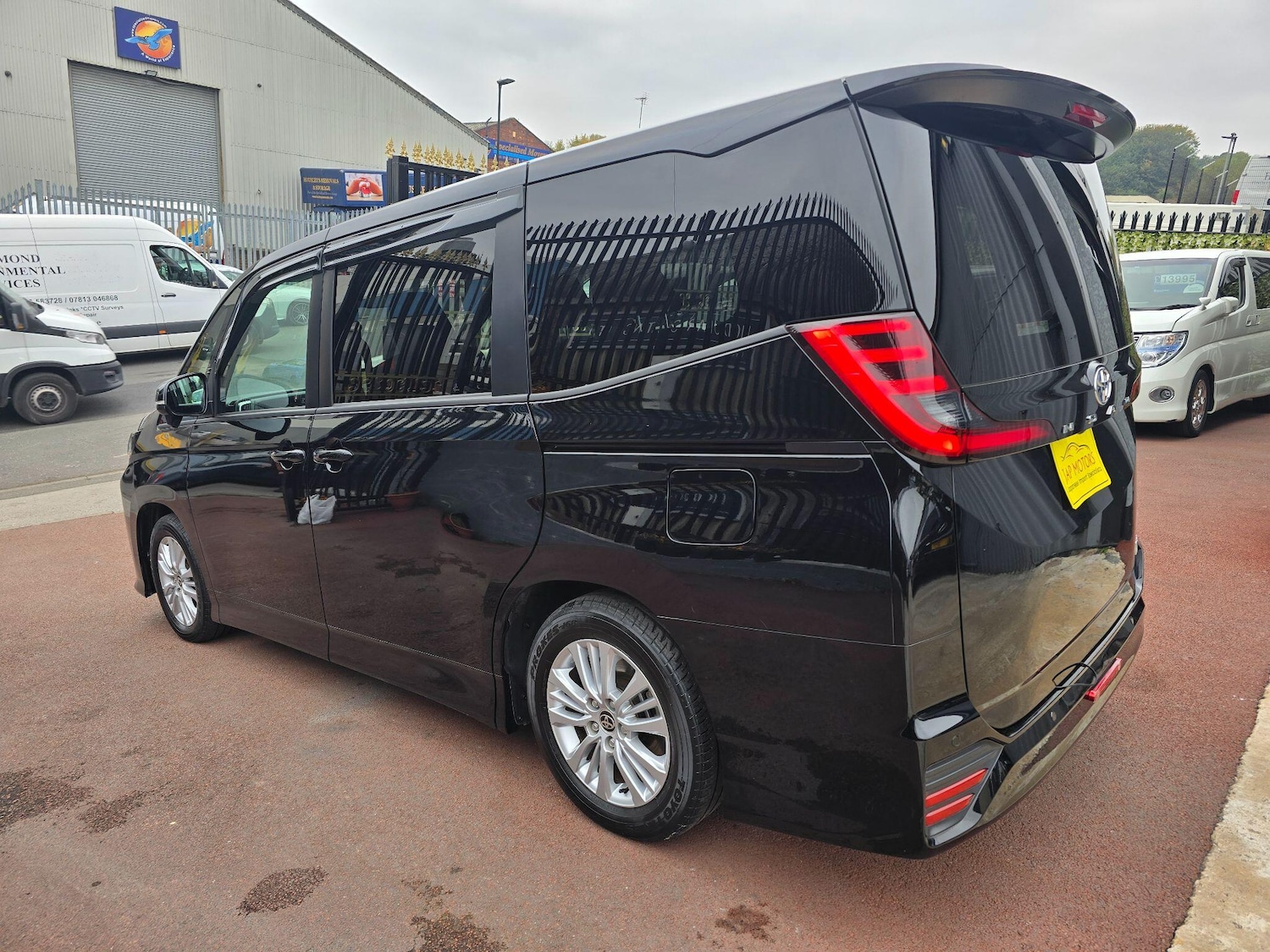 Used Toyota Noah 2025 for sale - 77084754: Photo 26