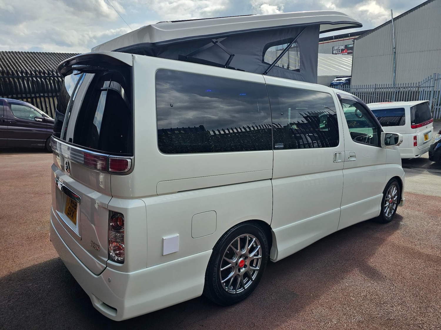 Used Nissan Elgrand 2024 for sale - 76992777: Photo 21