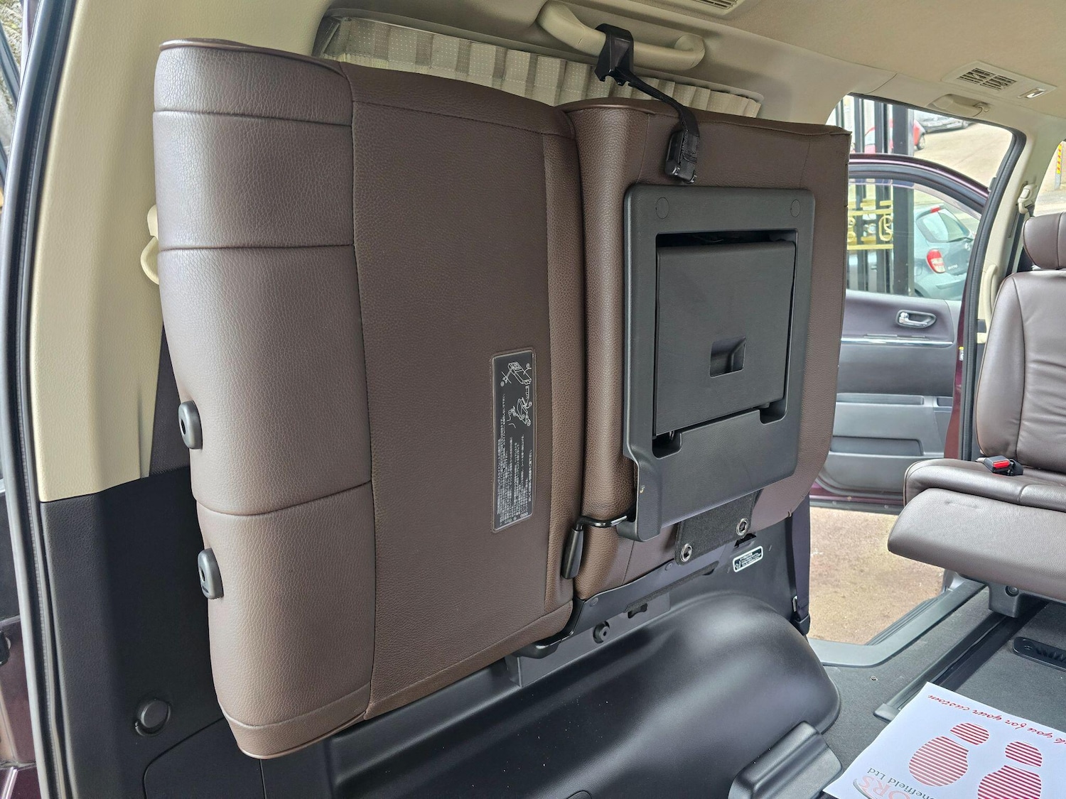 Used Nissan Elgrand for sale - 77119563: Photo 40