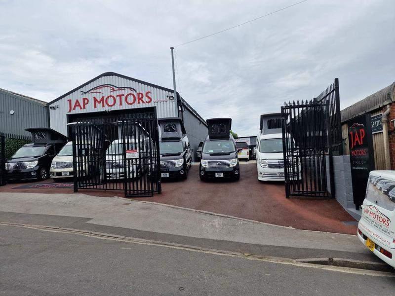 Used Nissan Elgrand for sale - 77119563: Photo 55