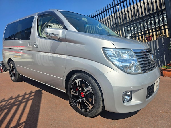 Used Nissan Elgrand 2025 for sale - 75014072: Photo 27