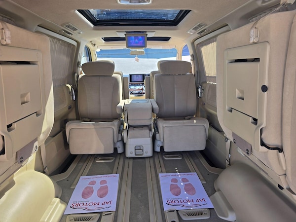 Used Nissan Elgrand 2025 for sale - 75014072: Photo 2