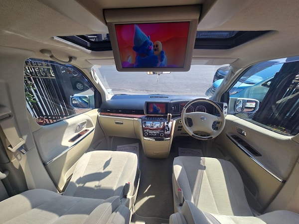 Used Nissan Elgrand 2025 for sale - 75014072: Photo 3