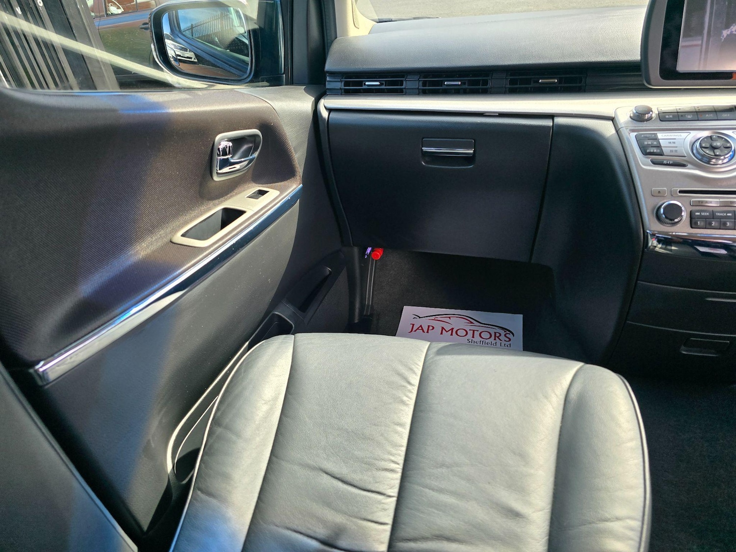 Used Nissan Elgrand 2025 for sale - 76988234: Photo 37