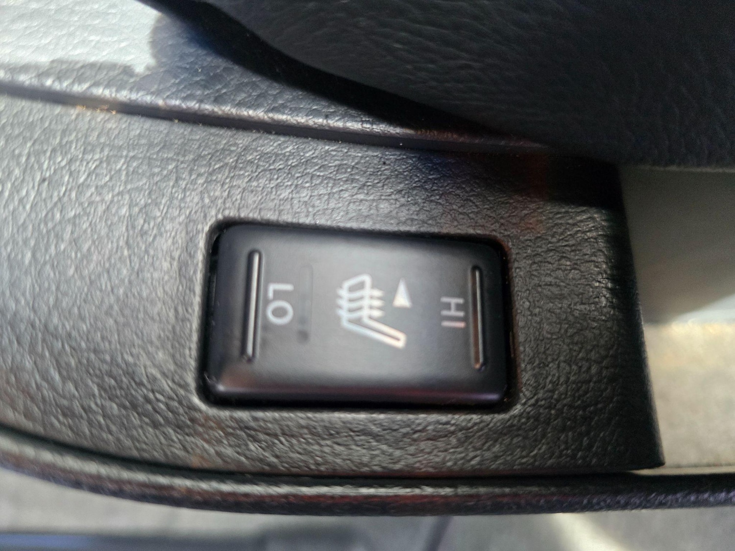 Used Nissan Elgrand 2025 for sale - 76988234: Photo 41
