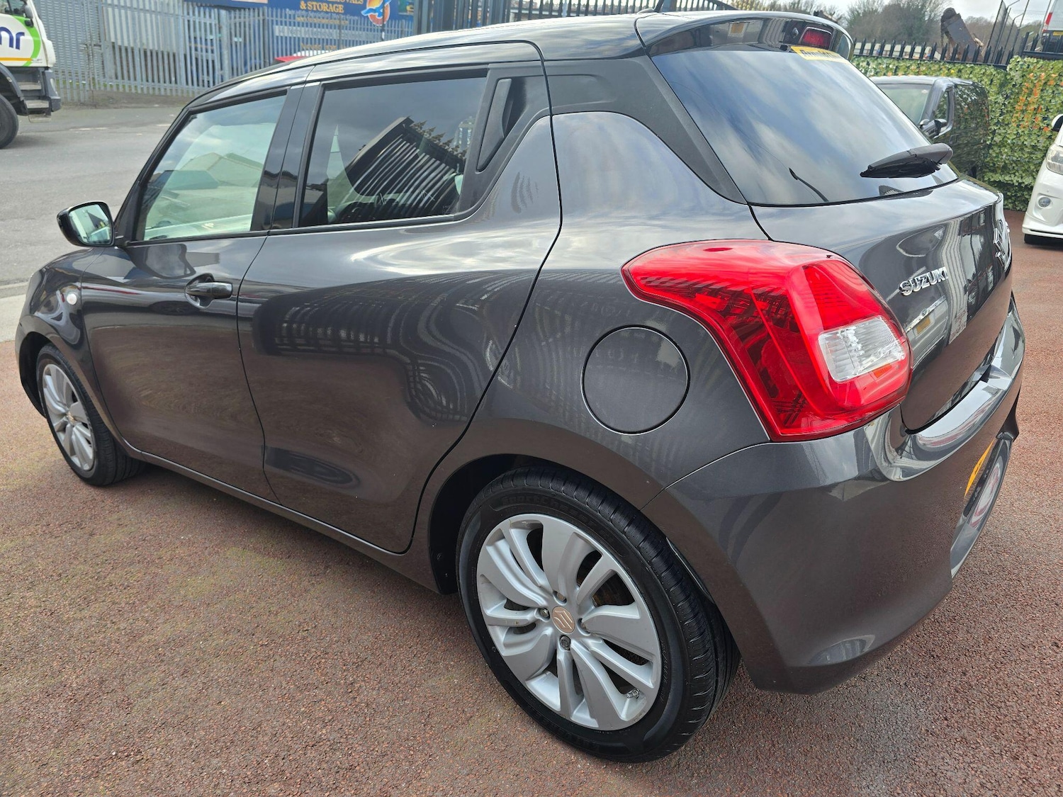 Used Suzuki Swift 2017 for sale - 77722936: Photo 10