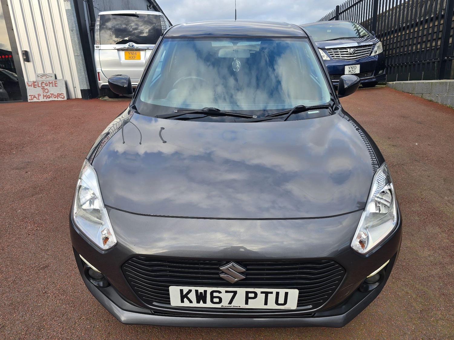 Used Suzuki Swift 2017 for sale - 77722936: Photo 15