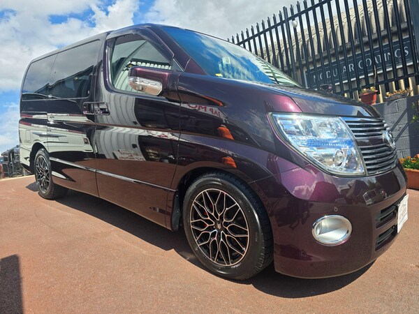 Used Nissan Elgrand for sale - 75200121: Photo 25