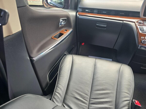 Used Nissan Elgrand for sale - 75200121: Photo 41