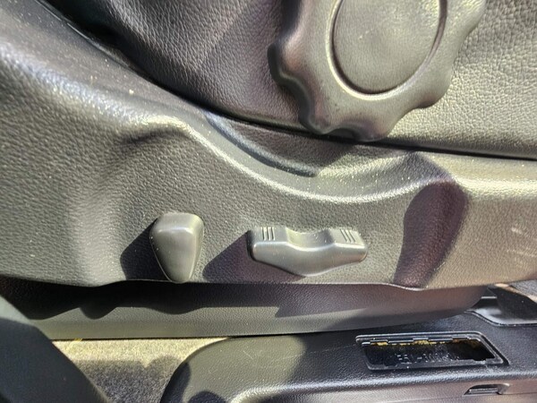 Used Nissan Elgrand for sale - 75200121: Photo 47