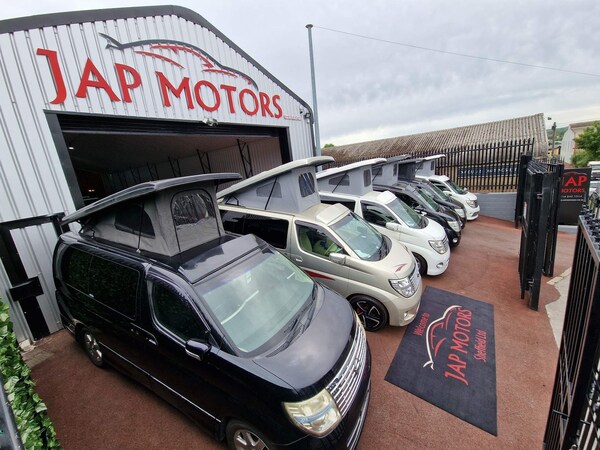 Used Nissan Elgrand for sale - 75200121: Photo 69