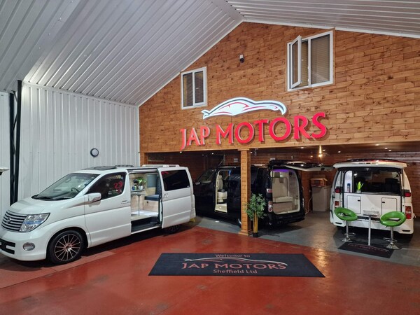 Used Nissan Elgrand for sale - 75200121: Photo 71