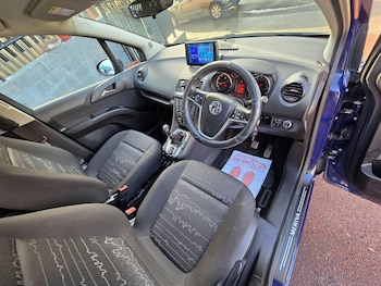 Used Vauxhall Meriva 2017 for sale - 76866220: Photo