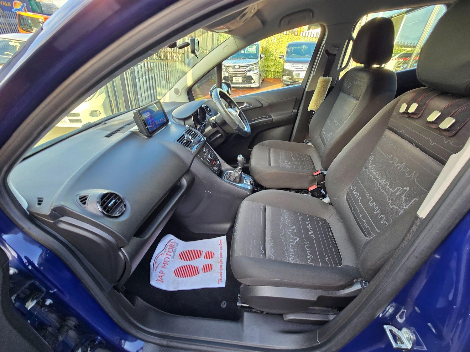 Used Vauxhall Meriva 2017 for sale - 76866220: Photo 4