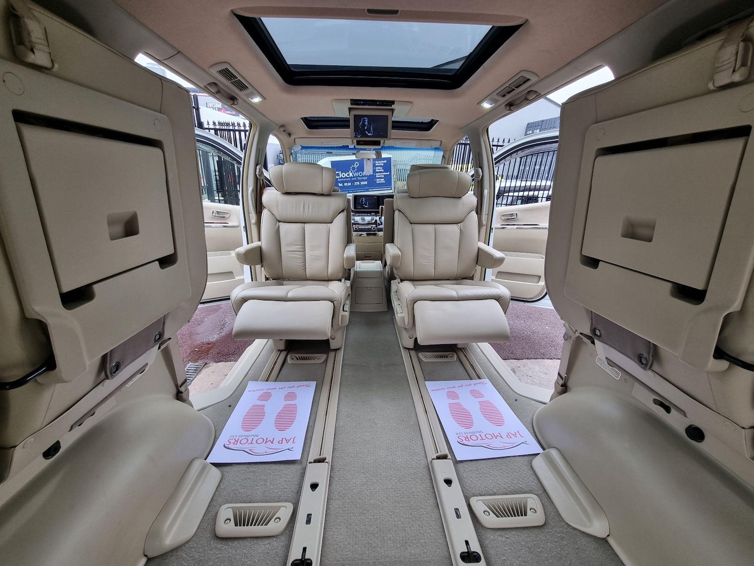 Used Nissan Elgrand 2025 for sale - 76988241: Photo 19