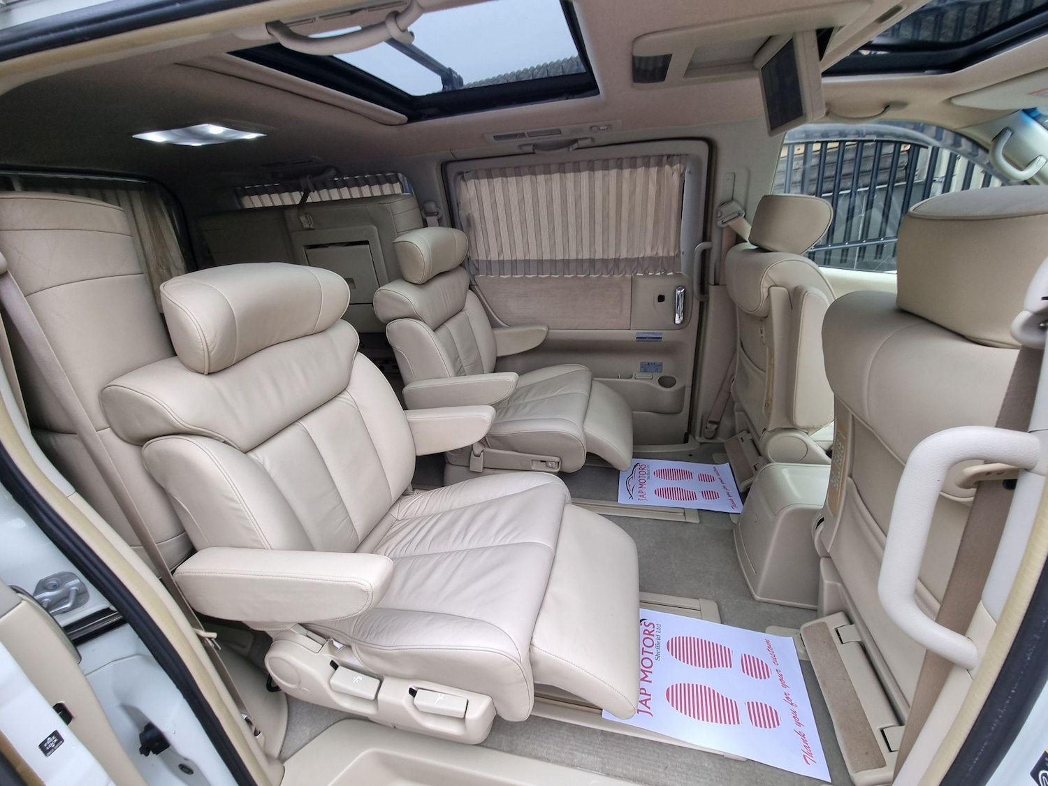 Used Nissan Elgrand 2025 for sale - 76988241: Photo 20