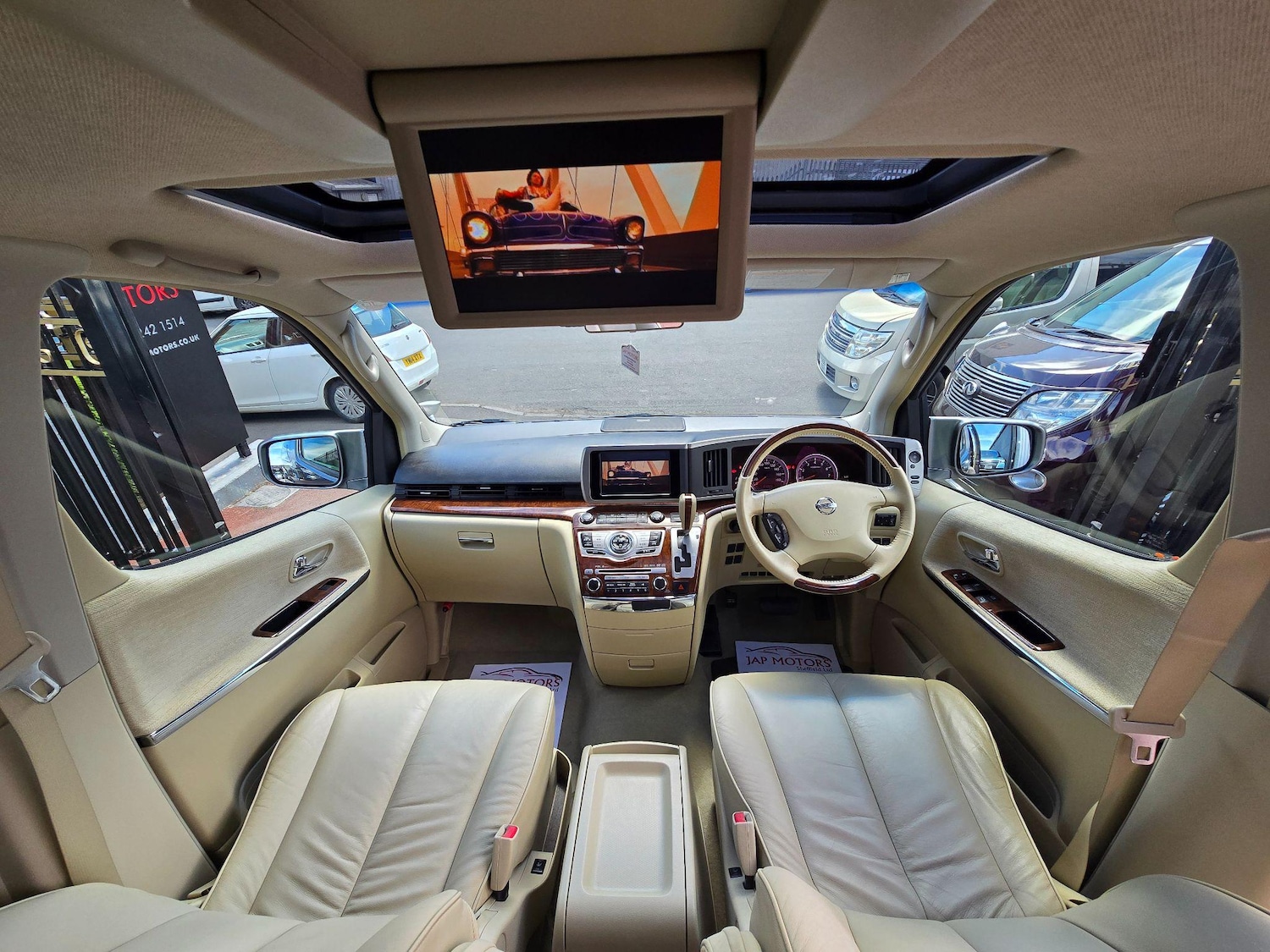 Used Nissan Elgrand 2025 for sale - 76988241: Photo 39