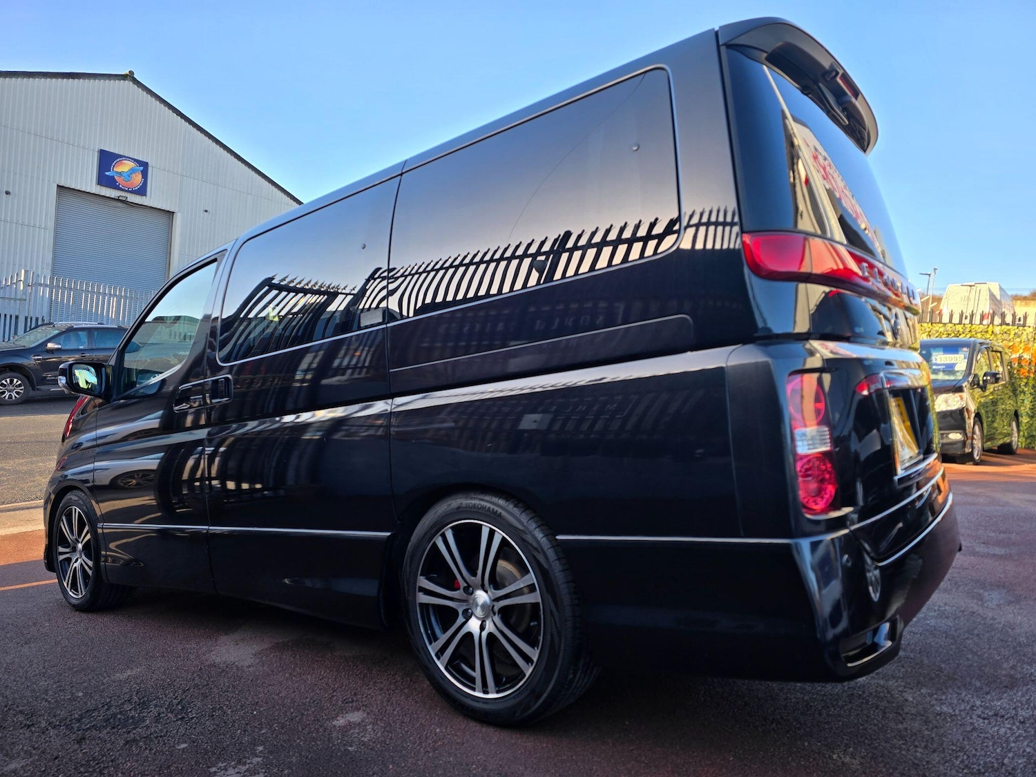 Used Nissan Elgrand 2025 for sale - 77084755: Photo 12