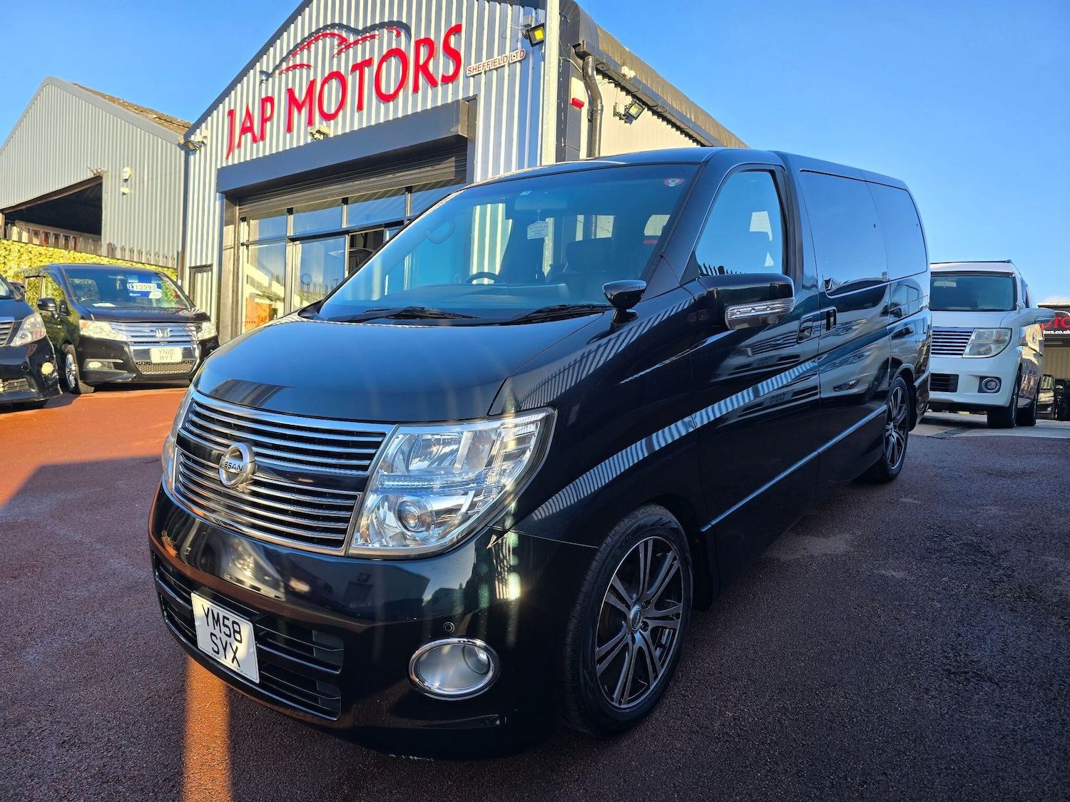 Used Nissan Elgrand 2025 for sale - 77084755: Photo 25