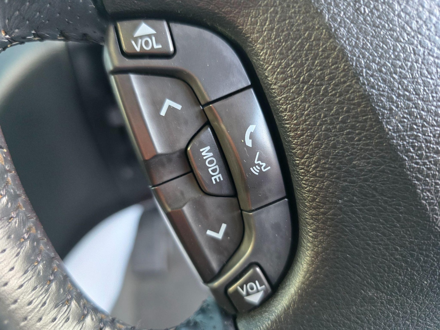 Used Nissan Elgrand 2025 for sale - 77084755: Photo 35