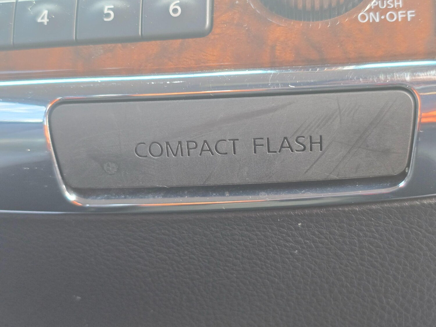 Used Nissan Elgrand 2025 for sale - 77084755: Photo 42