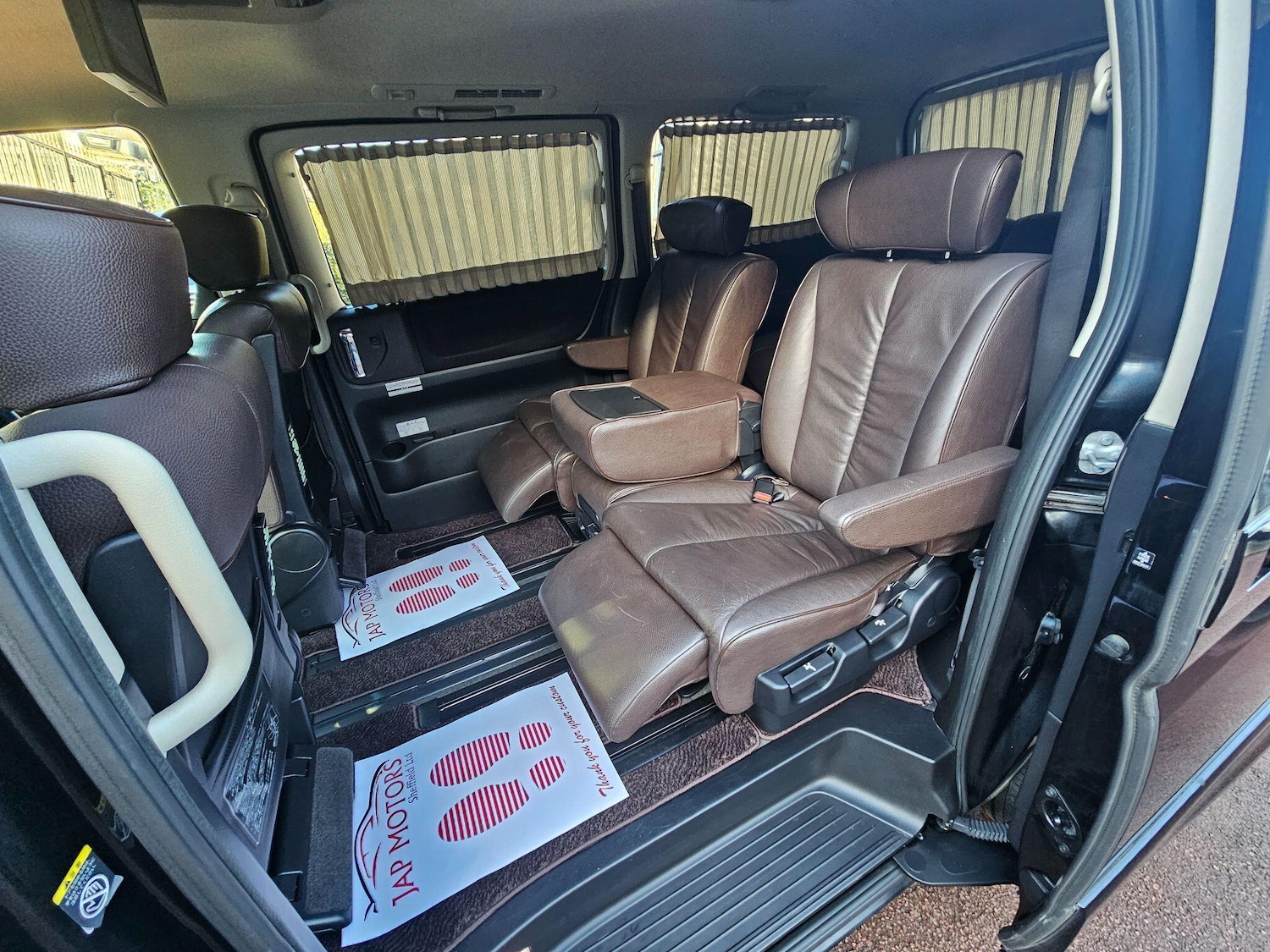 Used Nissan Elgrand 2025 for sale - 77084755: Photo 7