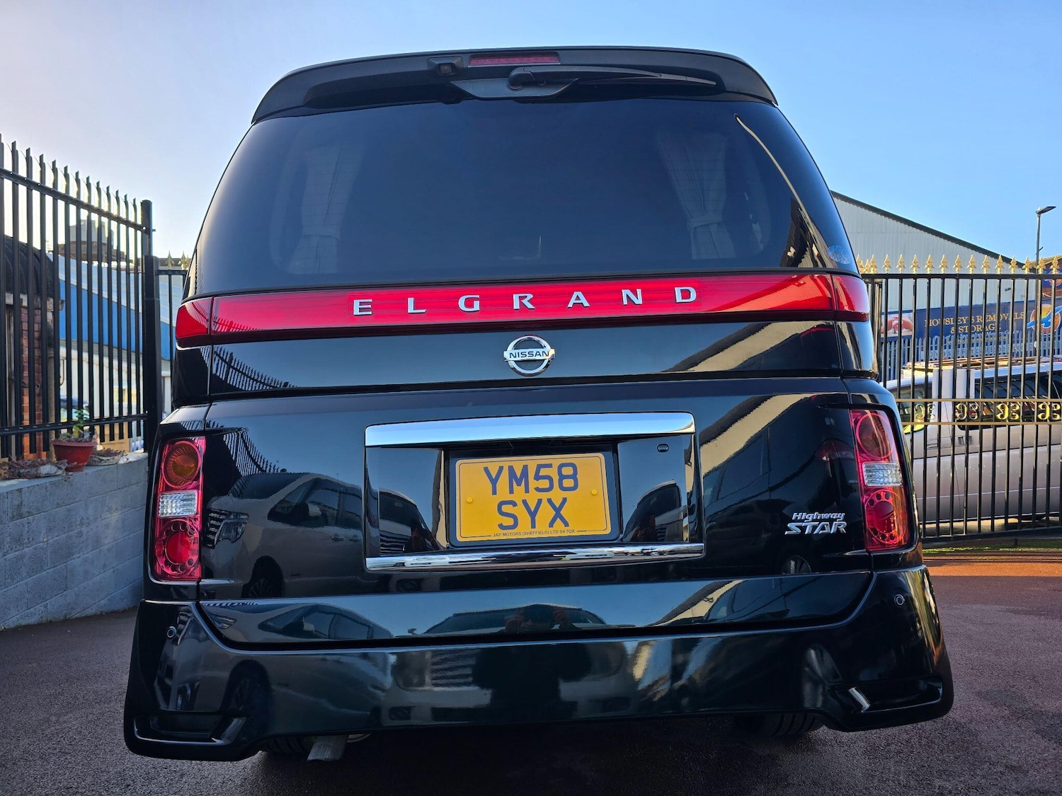 Used Nissan Elgrand 2025 for sale - 77084755: Photo 9