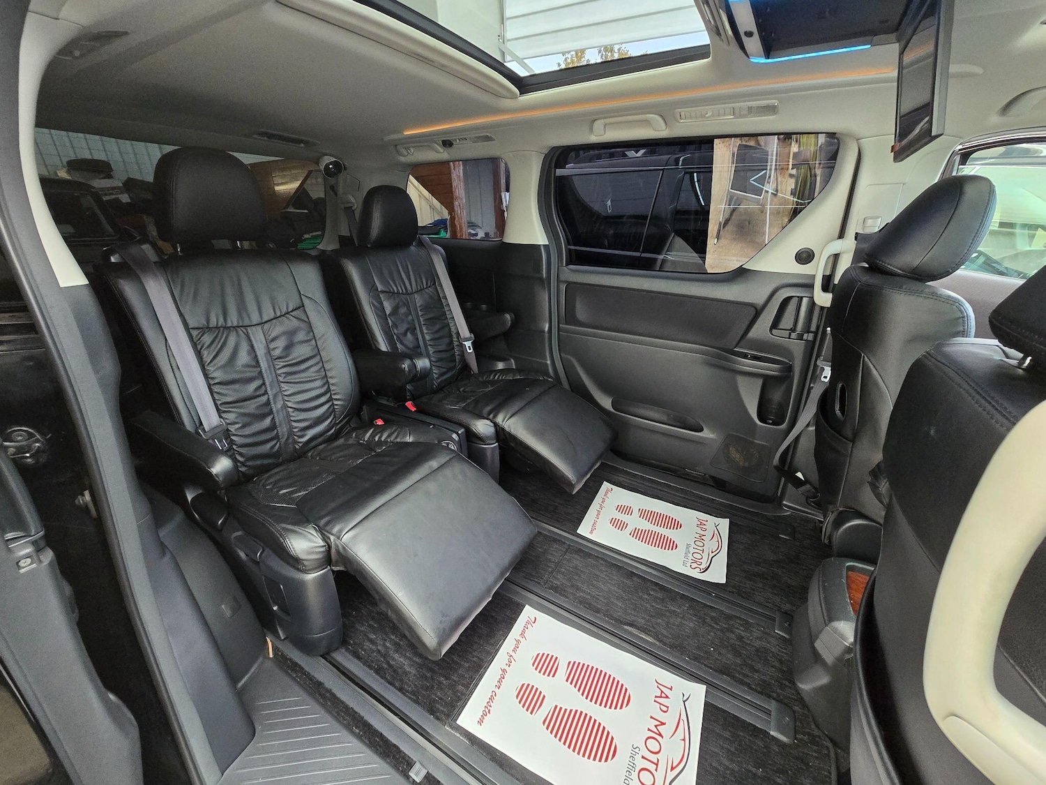 Used Toyota Alphard for sale - 76992673: Photo 11