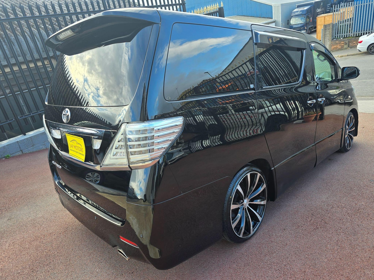 Used Toyota Alphard for sale - 76992673: Photo 26