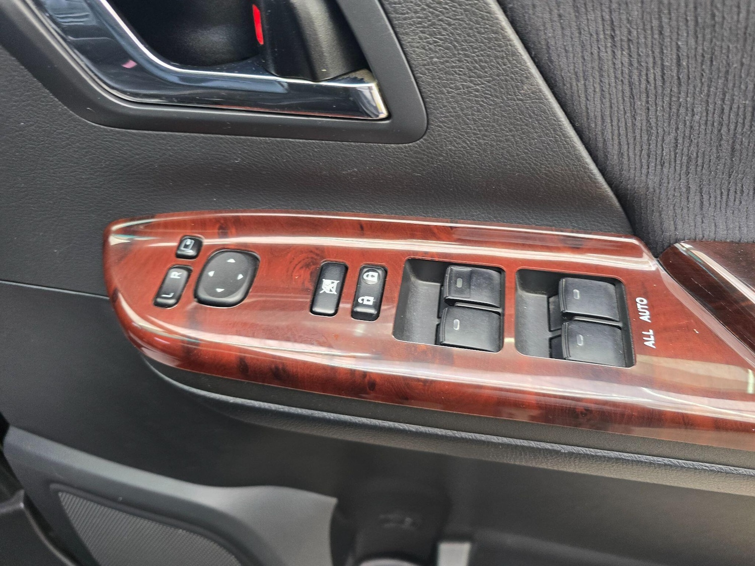 Used Toyota Alphard for sale - 76992673: Photo 36