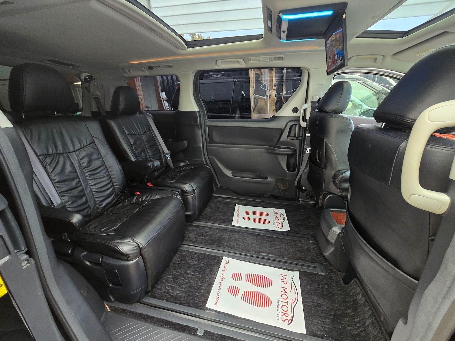 Used Toyota Alphard for sale - 76992673: Photo 5