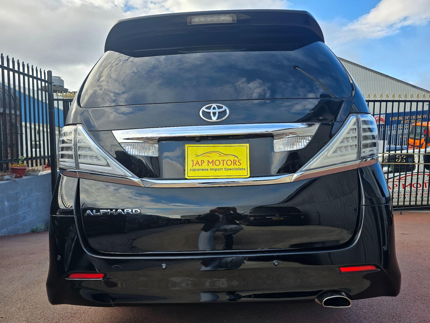 Used Toyota Alphard for sale - 76992673: Photo 8