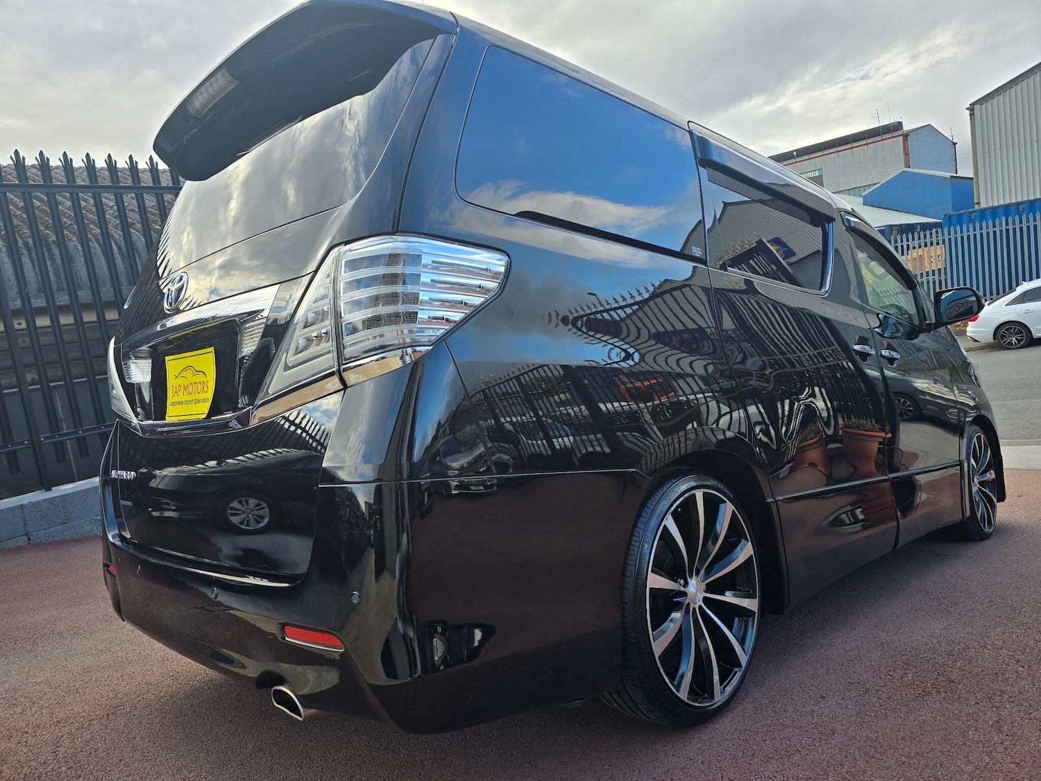 Used Toyota Alphard for sale - 76992673: Photo 9